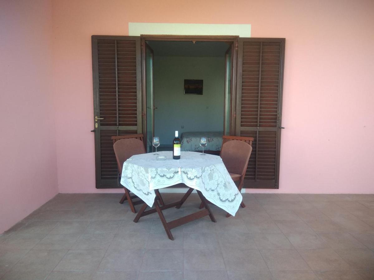 Apartmani Peko Đảo Pag Ngoại thất bức ảnh