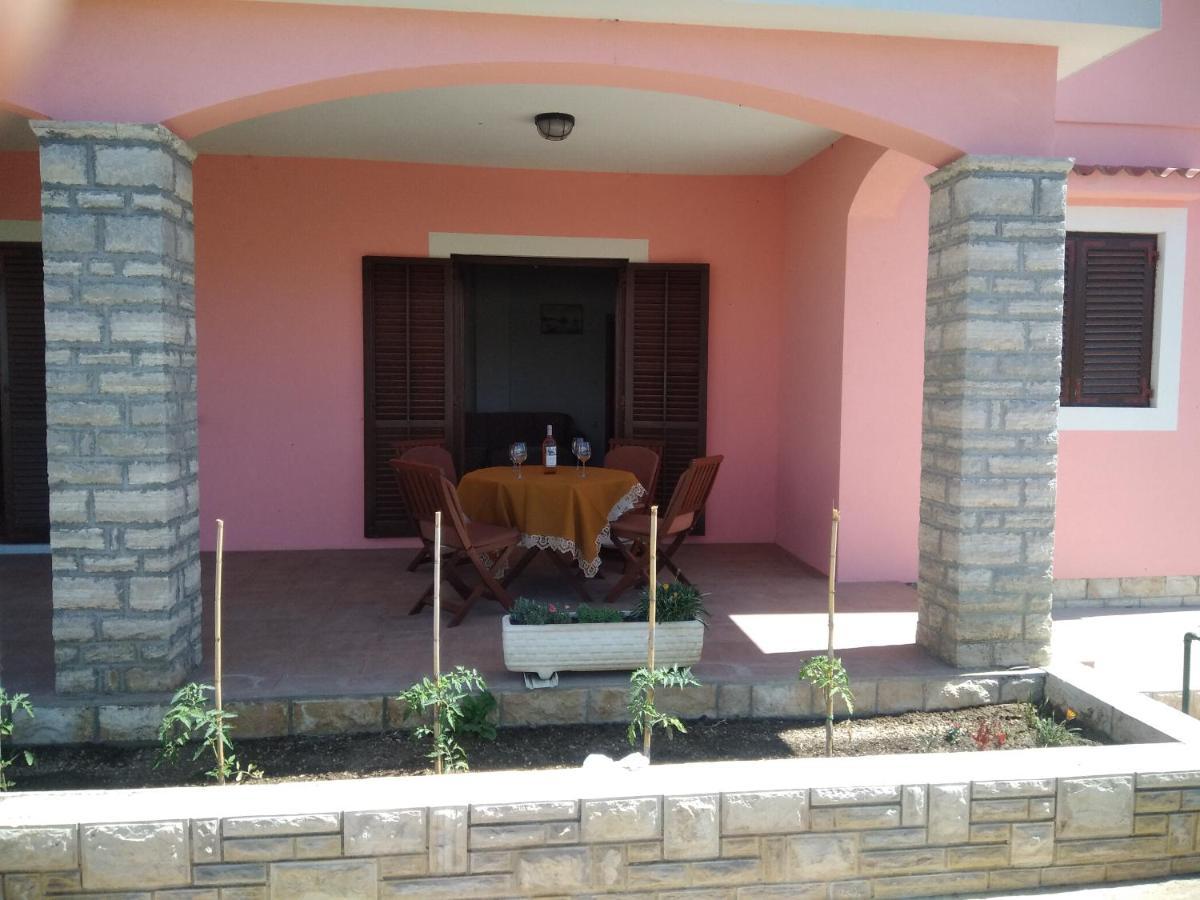 Apartmani Peko Đảo Pag Ngoại thất bức ảnh