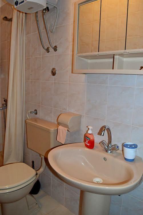 Apartmani Peko Đảo Pag Ngoại thất bức ảnh